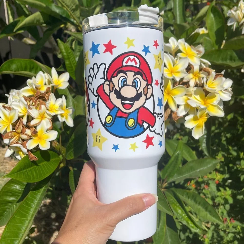 Nintendo Super Mario Bros Tumbler 40 oz umbler with hand carry handle. Brand New